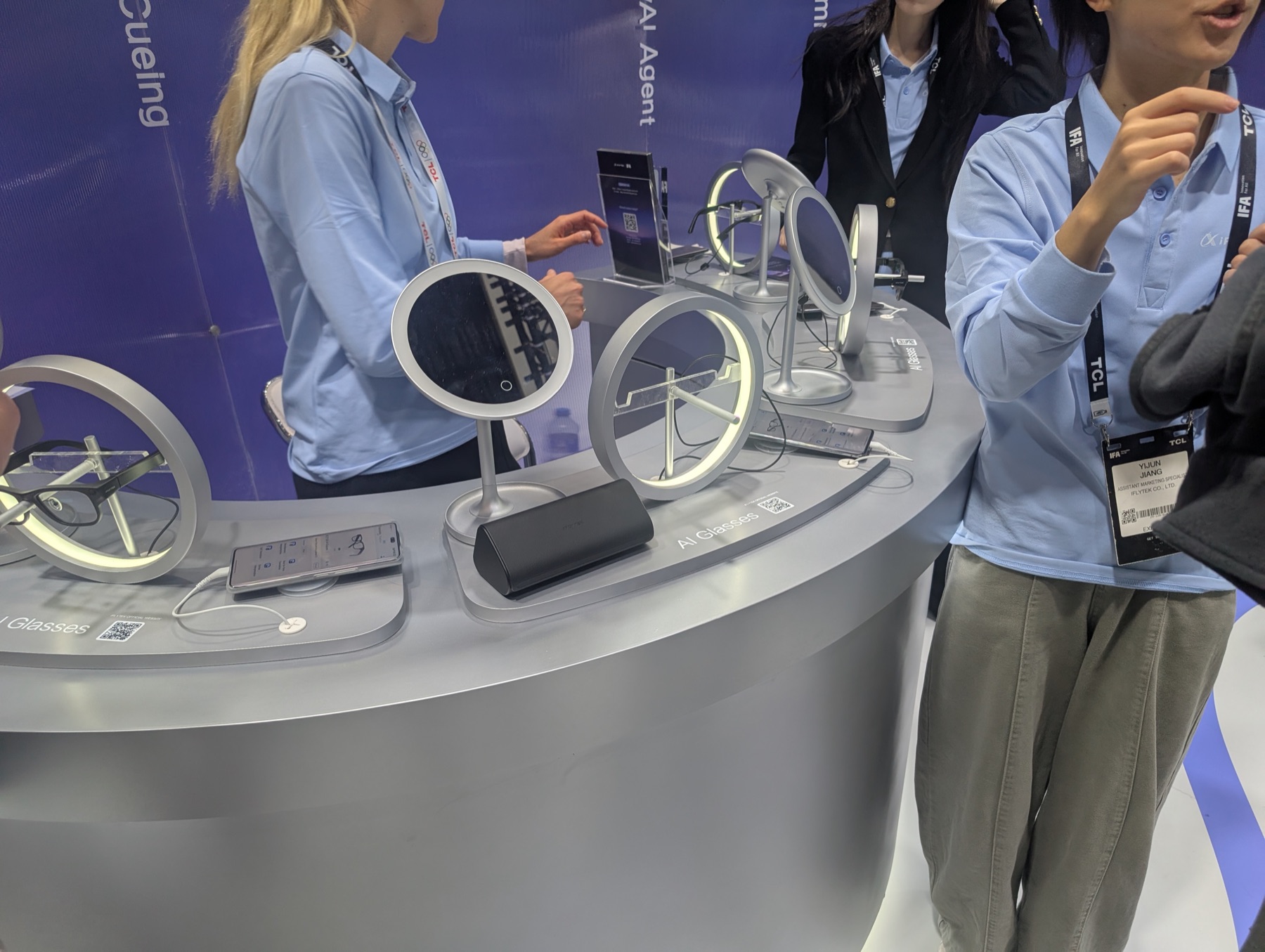 IFA 2026. Der Roboter holt Popcorn - 3